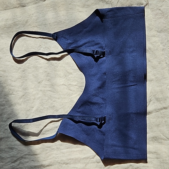 Victoria's secret seamless Indigo bralette size small - Picture 2 of 8